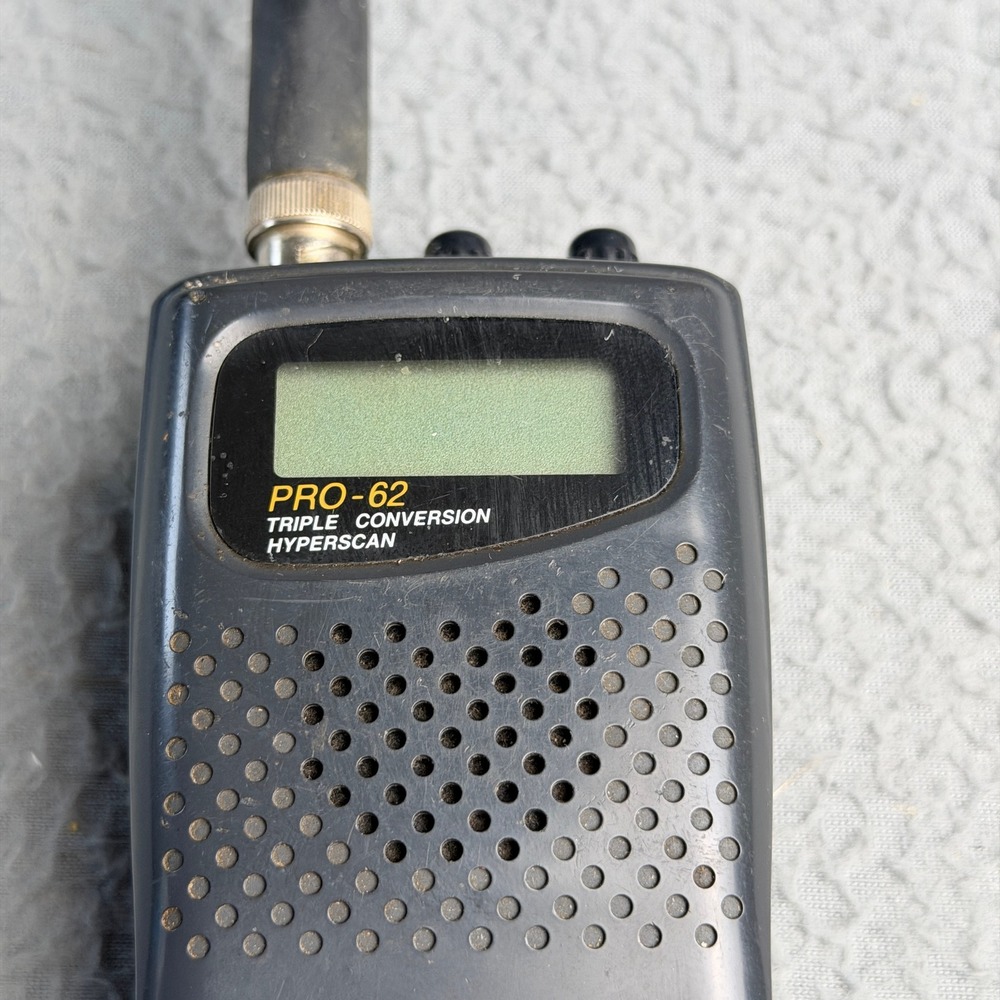 Radio Shack PRO-62 200 Channel Direct Entry AM/FM Programmable Scanner Untested - Picture 3 of 6